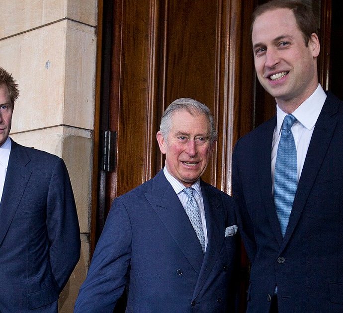 Così Harry ha svelato l’accordo segreto tra Murdoch, Carlo e William: “Grandi somme di denaro per spianare la strada a Camilla, c’era una specifica strategia”