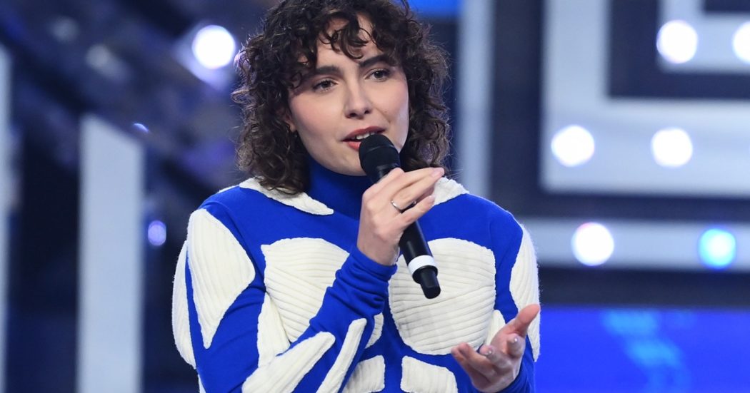 Inchiesta sui falsi green pass, Madame fa marcia indietro e cancella il post sui vaccini: “Do spazio al nuovo progetto”