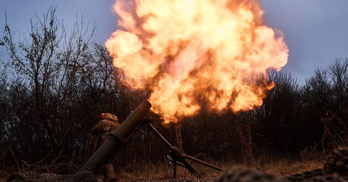 Usa, a Scranton l’impianto che costruisce armi per Kiev. Difesa: “Produzione di munizioni aumenterà del 500%”