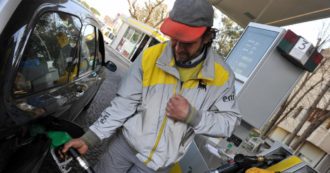 Copertina di Viaggiare in auto è sempre più caro. Potremo ancora permettercelo?