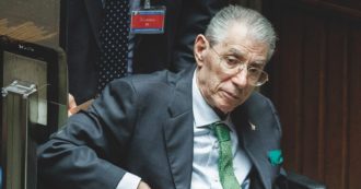 Copertina di I bossiani divisi tra Lega e centristi. Scontro sul simbolo del “Nord”