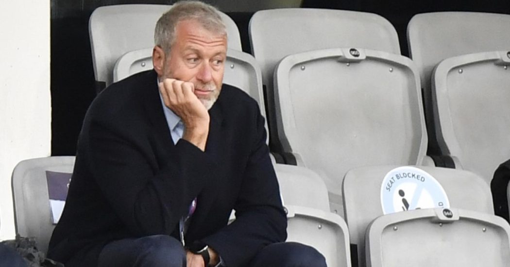 “Immobili, yacht e jet di Abramovich intestati ai figli poco prima dell’inizio della guerra in Ucraina”