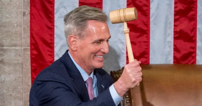 McCarthy umiliato diventa speaker