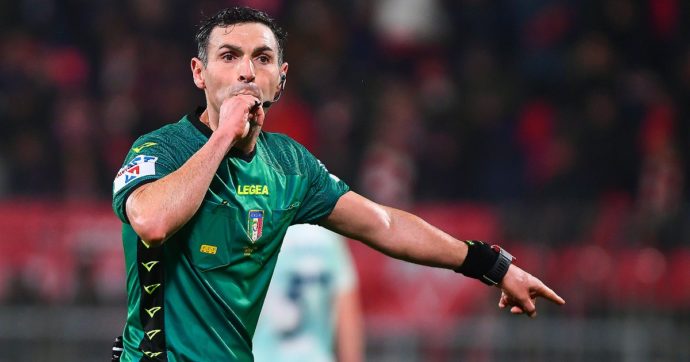 Var, fischi e fiaschi: arbitri italiani allo sbando, senza una guida sia in campo che fuori