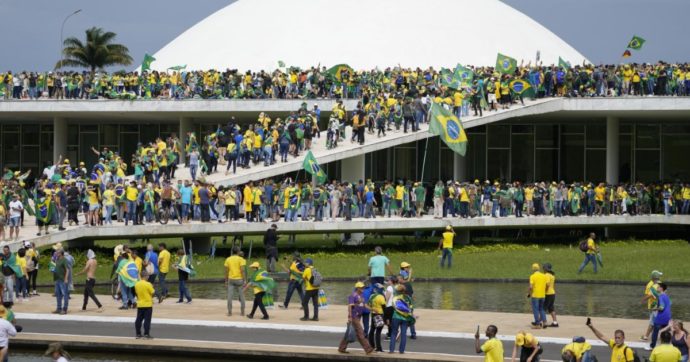 Brasile, il clima avvelenato dietro all’assalto: denunce di brogli ma anche casi giudiziari