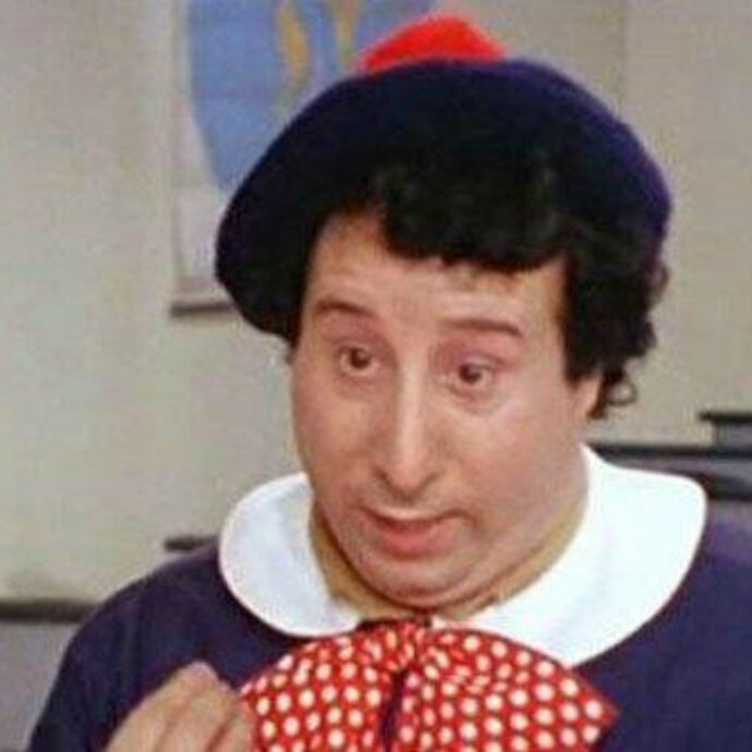 E’ morto Alvaro Vitali, comico spontaneo: da Pierino a Cotechino, tra buchi delle serrature e peti fragorosi. “Fellini mi prese perché sapevo fischiare come il merlo”