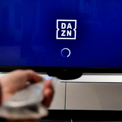 Copertina di Dazn, guaio mondiale: Svezia-Tunisia va in onda senza telecronaca per un’ora