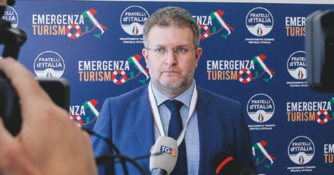 “Se molla gli do un vitalizio” E Fidanza paga con soldi Ue