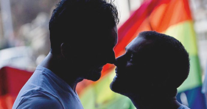 “Si dà spazio alla sinistra che ci considera un manipolo di omofobi”: giovani di Lega e Fi contro la revoca del patrocinio al Roma Pride