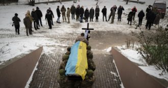Copertina di Ucraina, i russi esultano: “Soledar è nostra”. Ma le forze armate di Kiev smentiscono
