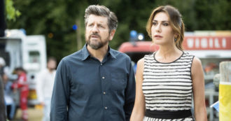 Copertina di Virginia Raffaele: “Gli scherzi di Lillo e Greg, la sfida con Gigi D’Alessio e il maestro Proietti”