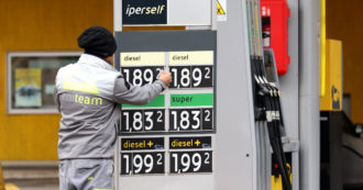 Copertina di Il Tar respinge il ricorso dei benzinai: dal primo agosto obbligo di esporre il prezzo medio dei carburanti
