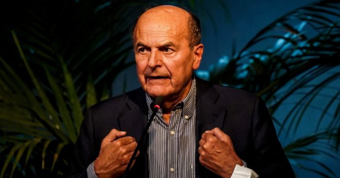 Bersani prepara il ritorno nel Pd: “Prima la nuova carta dei valori”