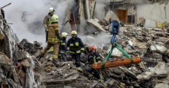 Copertina di Mosca nega il raid su Dnipro. Londra invia i Challenger 2