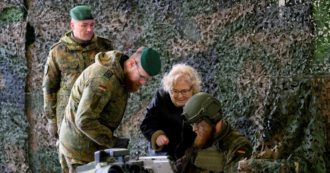 Copertina di Berlino senza Difesa: ministra bocciata, resta il nodo dei tank