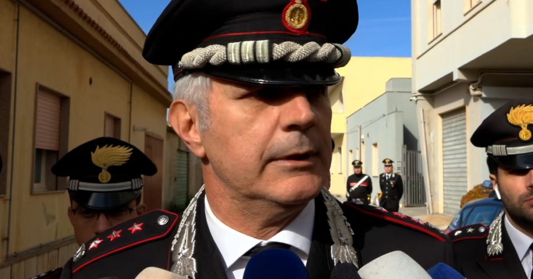 Messina Denaro, il comandante dei Carabinieri descrive l’appartamento: “Ben ristrutturato e confortevole, il boss qui da almeno sei mesi”