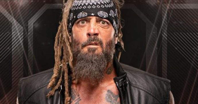 Morto il wrestler Jay Briscoe, stella della ROH: aveva 38 anni. Il cordoglio di Triple H