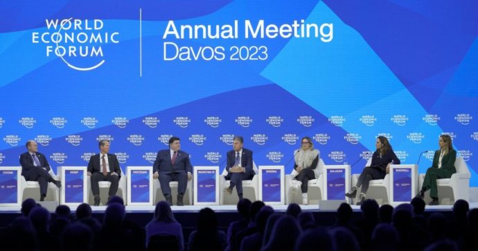 Inflazione, i potenti riuniti a Davos sperano nella memoria corta dei lavoratori