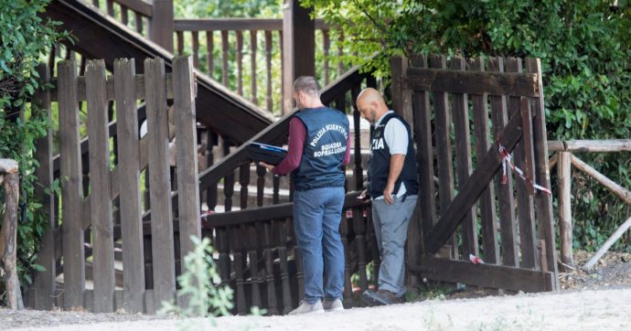 Copertina di Globe Theatre, primo indagato per incidente