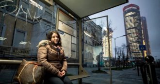 Copertina di A processo per stalking Giusy Giugliano, la “bidella pendolare” tra Napoli e Milano: denunciata dalla preside di Caivano