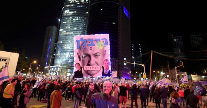 Israele, grande corteo contro piani Netanyahu