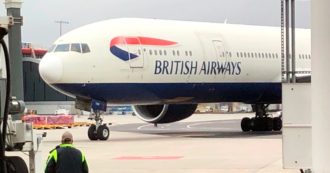 Copertina di Verona, atterraggio d’emergenza all’aeroporto Catullo per un volo da Londra: “Fumo dalla cabina di pilotaggio”