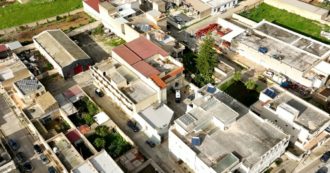 Copertina di Messina Denaro, nuove perquisizioni nel primo covo: le immagini dal drone