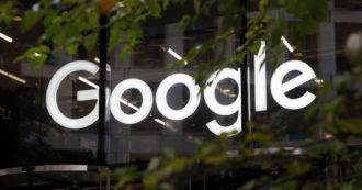 Copertina di Google, nuova causa per abuso di posizione dominante nella pubblicità on line. Chiesto lo “spezzatino” del gruppo