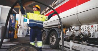 Copertina di Benzinai, Urso si sgonfia e lo sciopero si dimezza