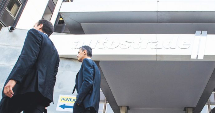 Vendita Aspi, i pm: “Non ci sono reati: archiviare”