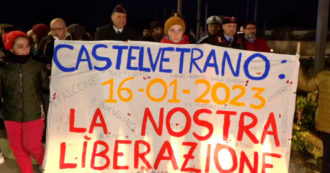 Copertina di Messina Denaro, due cortei per dire no alla mafia a Campobello di Mazara: “Qui persone oneste che vogliono futuro di legalità” – Video
