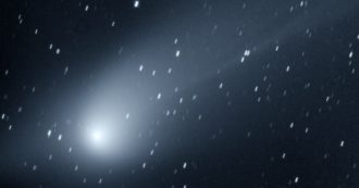 Copertina di La cometa Nishimura visibile ancora per pochissimi giorni: prossima data nel 2458