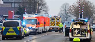 Copertina di Germania, accoltella passeggeri di un treno regionale: due morti e sette feriti. “Fermato un uomo”