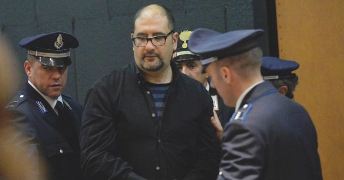 Alfredo Cospito, il garante dei detenuti: urgente un trasferimento in una struttura sanitaria. Anticipata al 7 marzo l’udienza