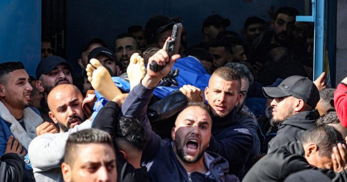 Jenin, blitz esercito israeliano: 10 palestinesi uccisi negli scontri