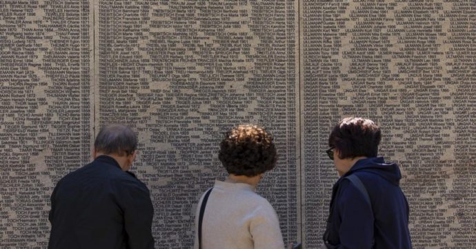 Se a qualcuno serve la Giornata della Memoria è a noi, che ebrei non siamo