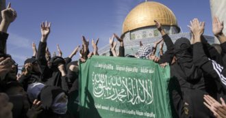 Copertina di Gerusalemme, dopo l’assalto di Israele continuano le rappresaglie: 13enne palestinese ferisce due israeliani