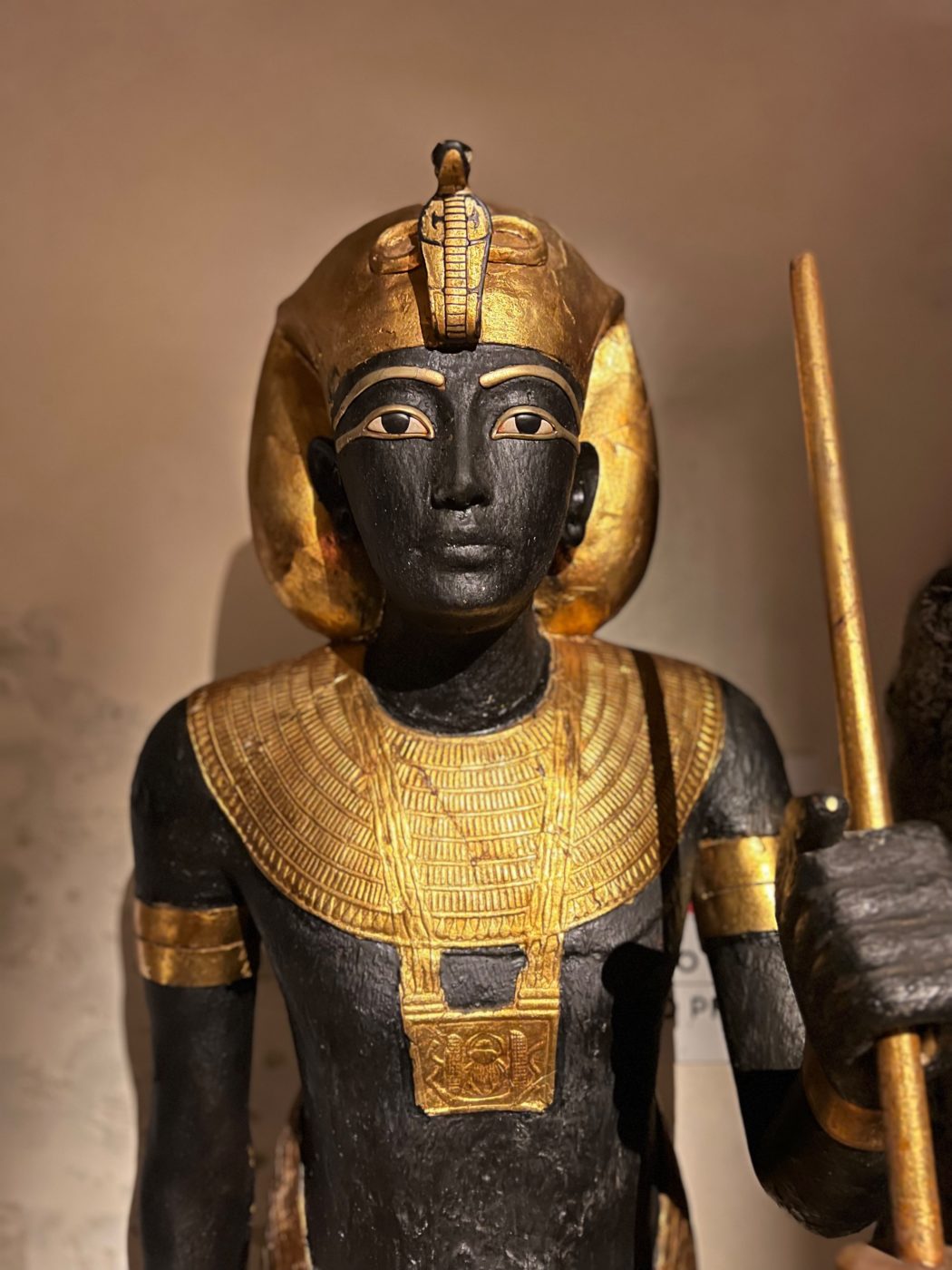 Alla ri scoperta Di Tutankhamon Viaggio Dentro Il Mondo Del Faraone Alla ri scoperta Di Tutankhamon Viaggio Dentro Il Mondo Del Faraone