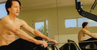 Copertina di Ritornare giovani (e non solo esteticamente) al costo di 2 milioni di dollari l’anno: ecco come fa il miliardario Bryan Johnson