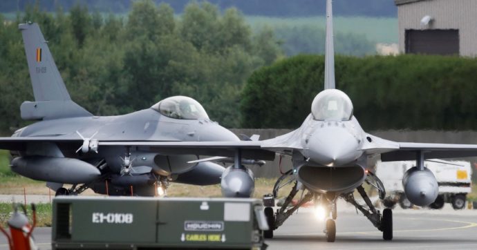 La Cina a Washington: “Pensi ai negoziati più che a mandare armi”