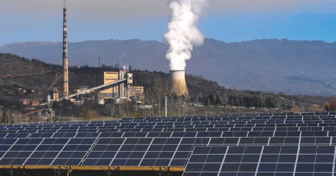 Annunci smentiti: nel 2022 installate la metà delle rinnovabili promesse