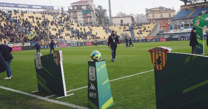 Copertina di Parma calcio, il patron vuole un altro Tardini. Cittadini critici: “Progetto inutile e dannoso”