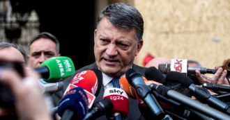 Copertina di Bombardieri (Uil): “L’autonomia fa a pezzi l’Italia. Levare la Sanità alle Regioni”