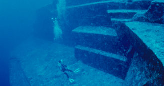 Copertina di Auto, con la riconversione del settore si rischia il ‘Deep sea mining’: ecco cos’è