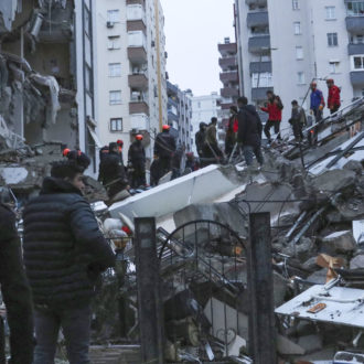 Copertina di La strage del terremoto turco-siriano: il Fatto di domani 7 febbraio