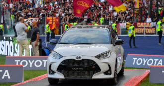 Copertina di Toyota e Kinto accompagnano allo stadio Olimpico di Roma i tifosi con disabilità