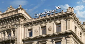 Copertina di Preoccupazione tra i manager di Credit Suisse, la riunione sui bonus slitta a data da destinarsi