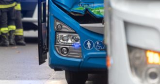 Copertina di Savona, capo officina del trasporto pubblico muore schiacciato da un bus. Aveva 53 anni
