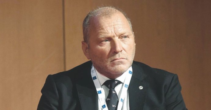 Mr. Ansfisa lascia l’incarico: l’agenzia  ancora senza vertice