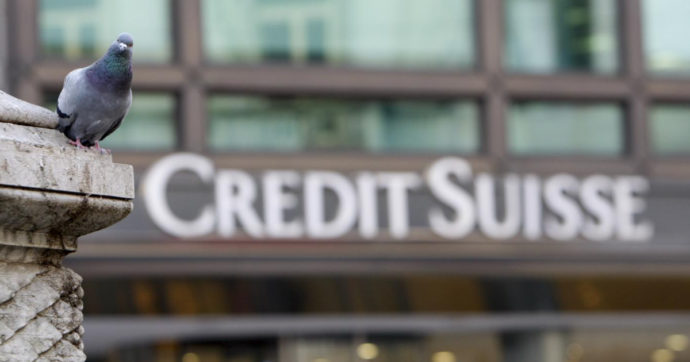 Credit Suisse a picco in borsa dopo il rosso da 7 miliardi e l’annuncio di nuove perdite nel 2023